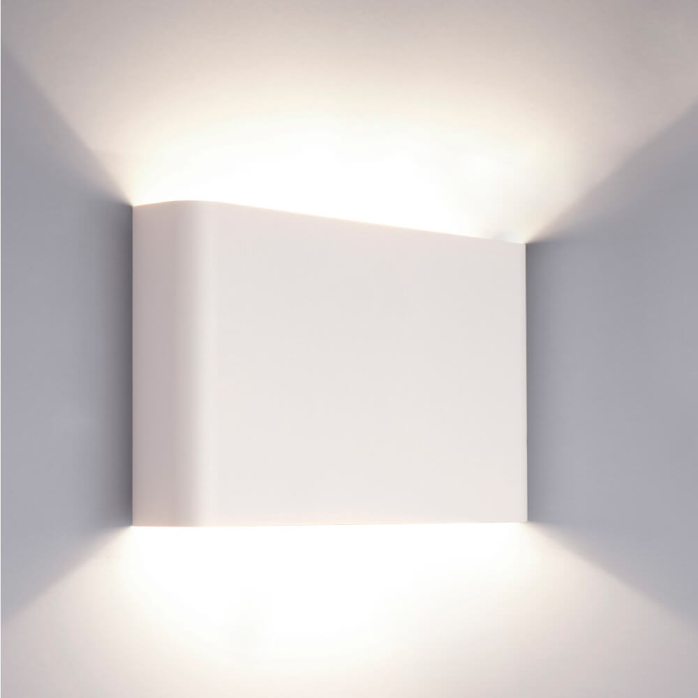 Lyora Witte muurspotHaga - 9708