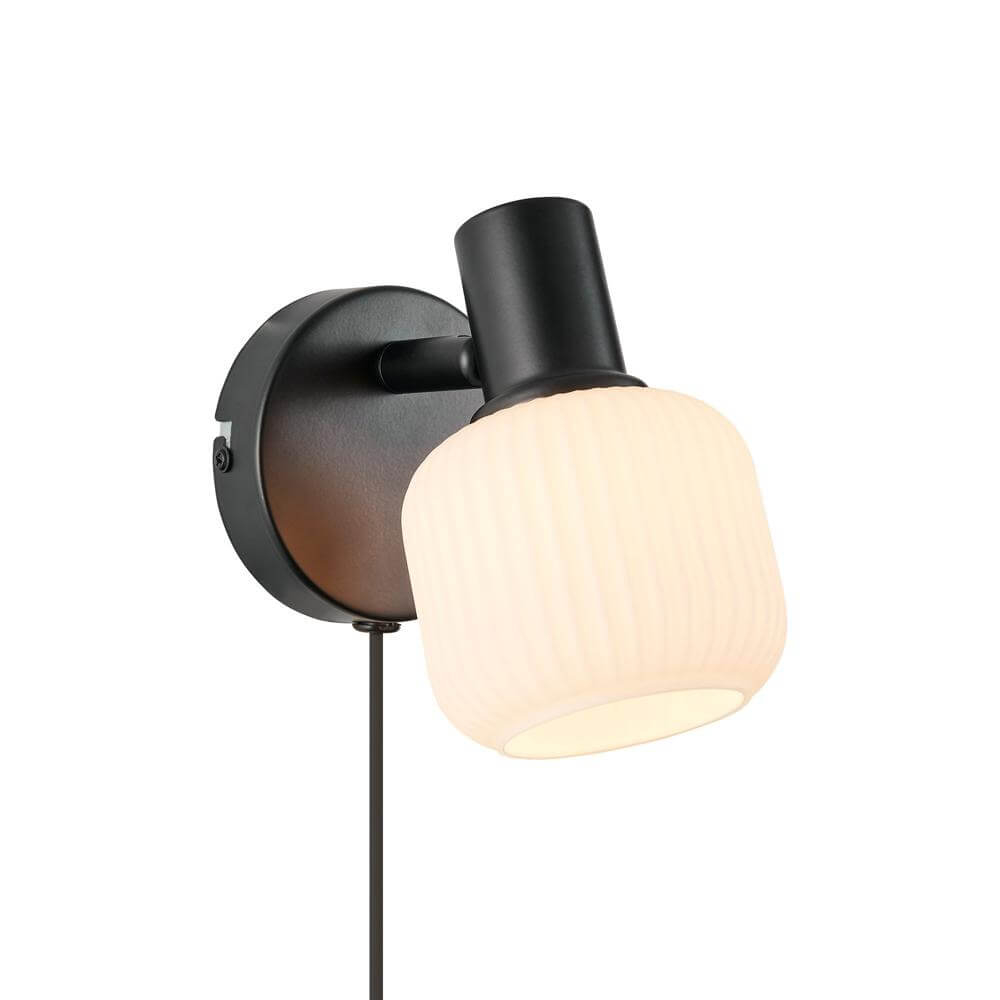 Nordlux Zwarte wandlampMilford met wit - 2412631003