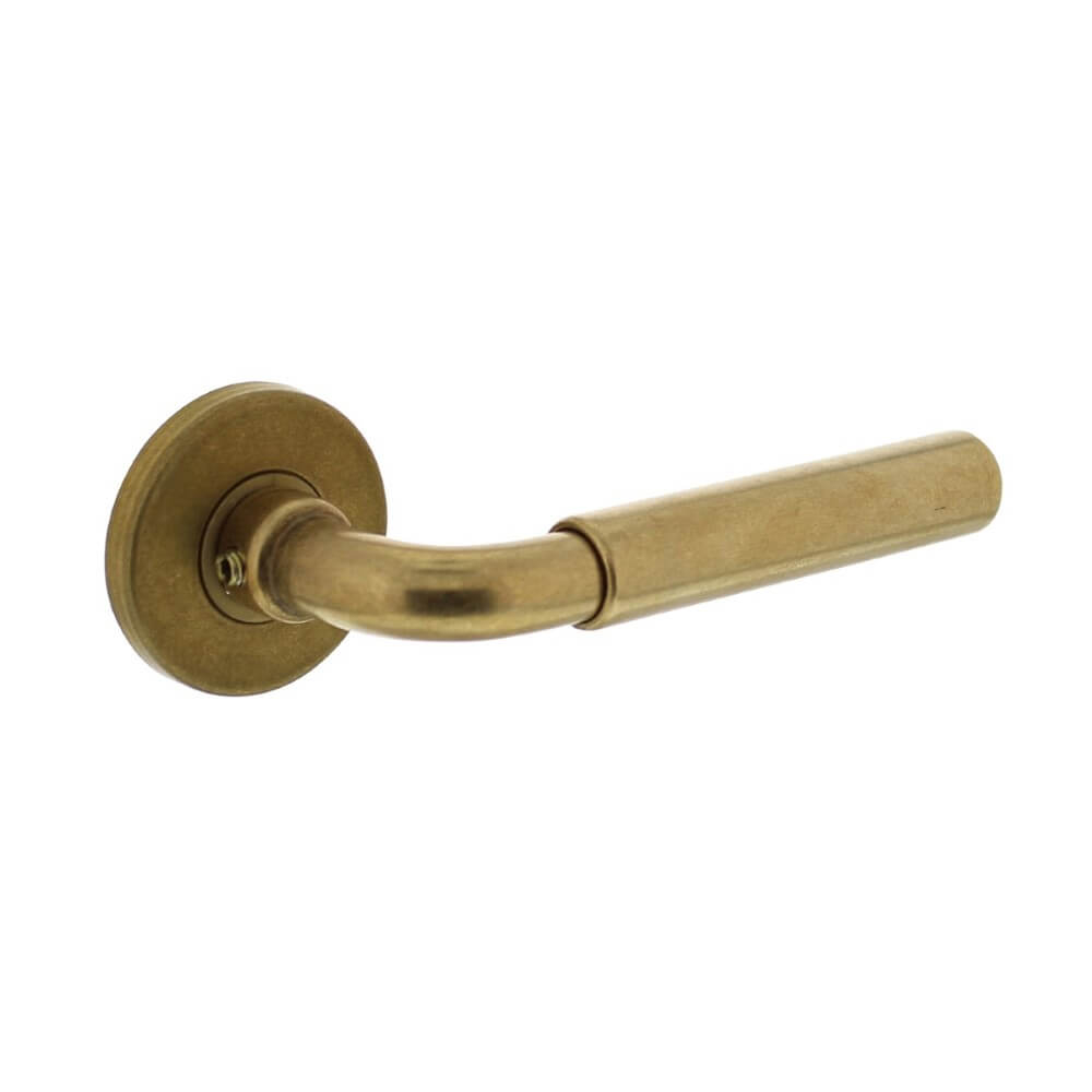 Intersteel DeurklinkPalma op rozet messing getrommeld - 0011.021502