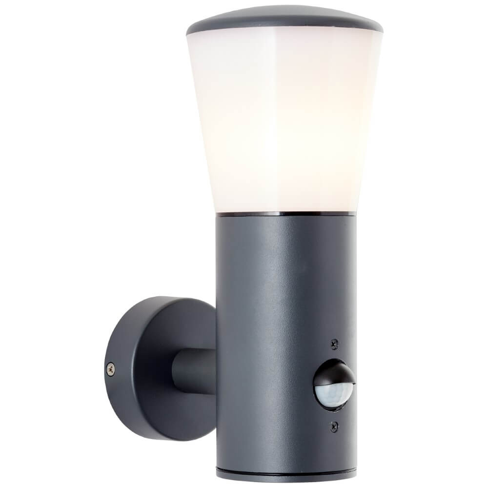 Brilliant Strakke buitenlampCliffi met sensor - 96476/63