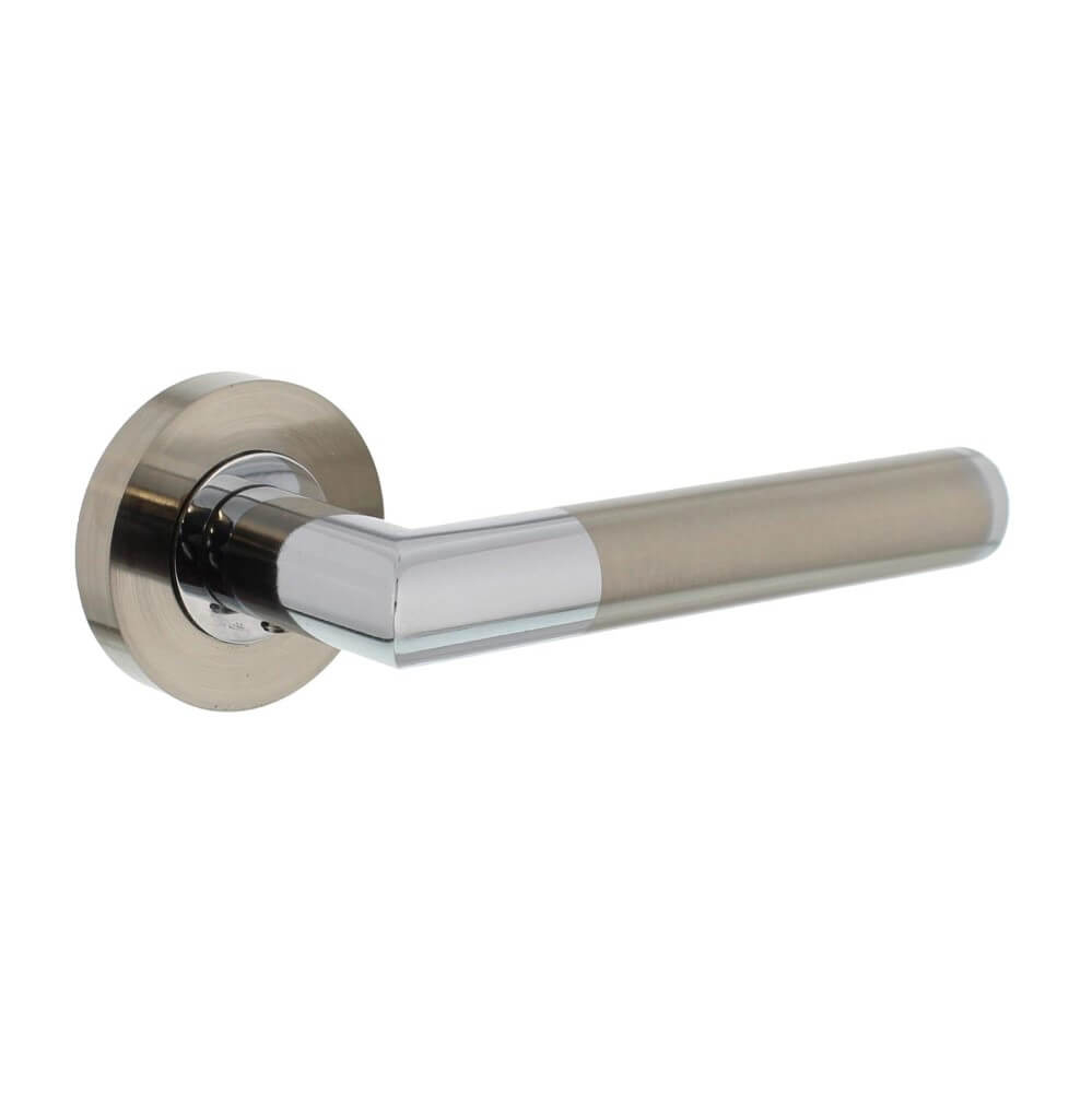 Intersteel Klassieke deurklinkBastian chroom op rozet - 0016.169302