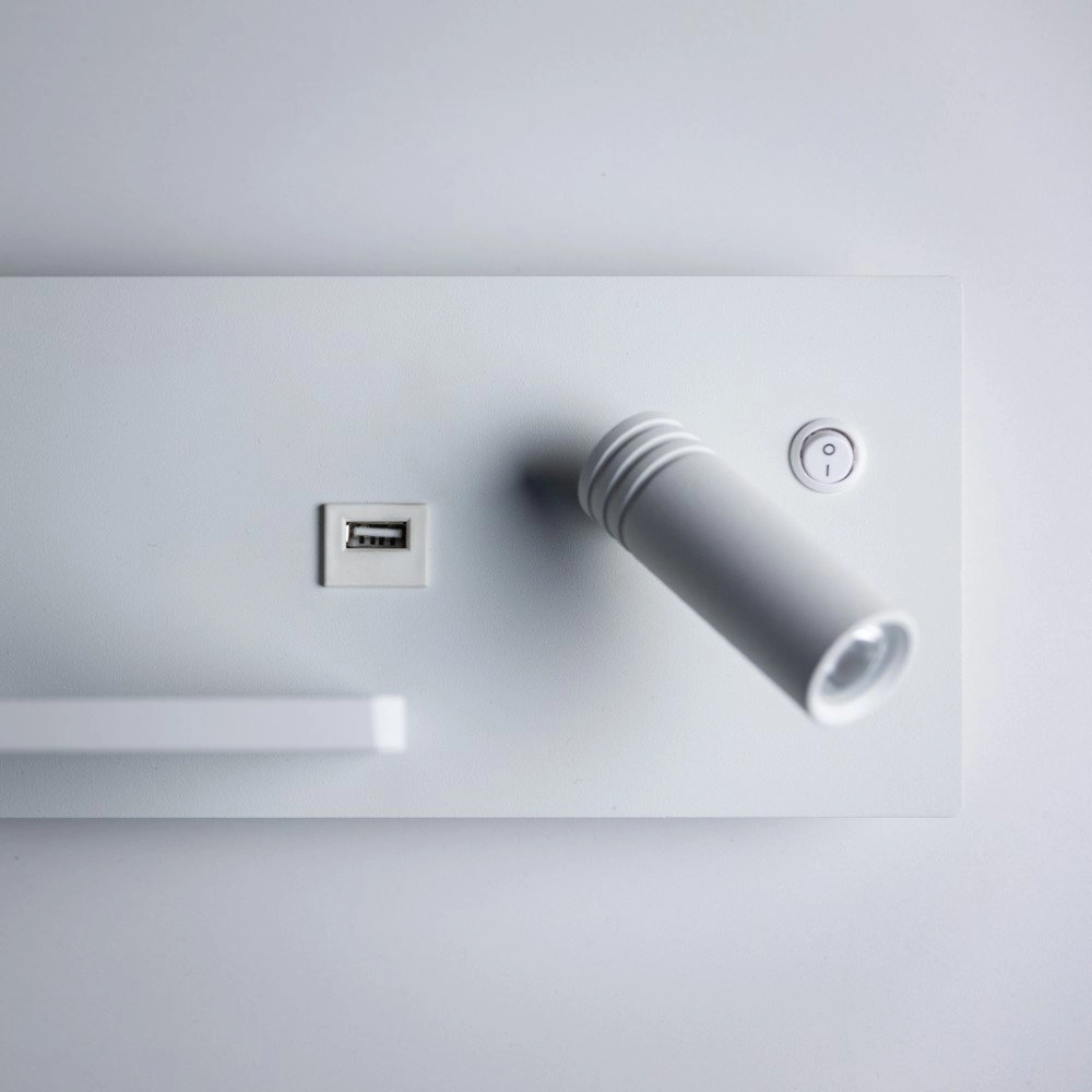 Bedlampje Nighty Left USB ETH 8720195301011