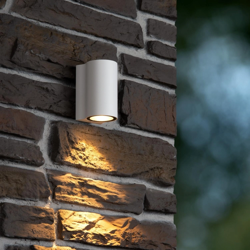 Design wandlamp Akra down wit IP54 Lucide 5411212334039