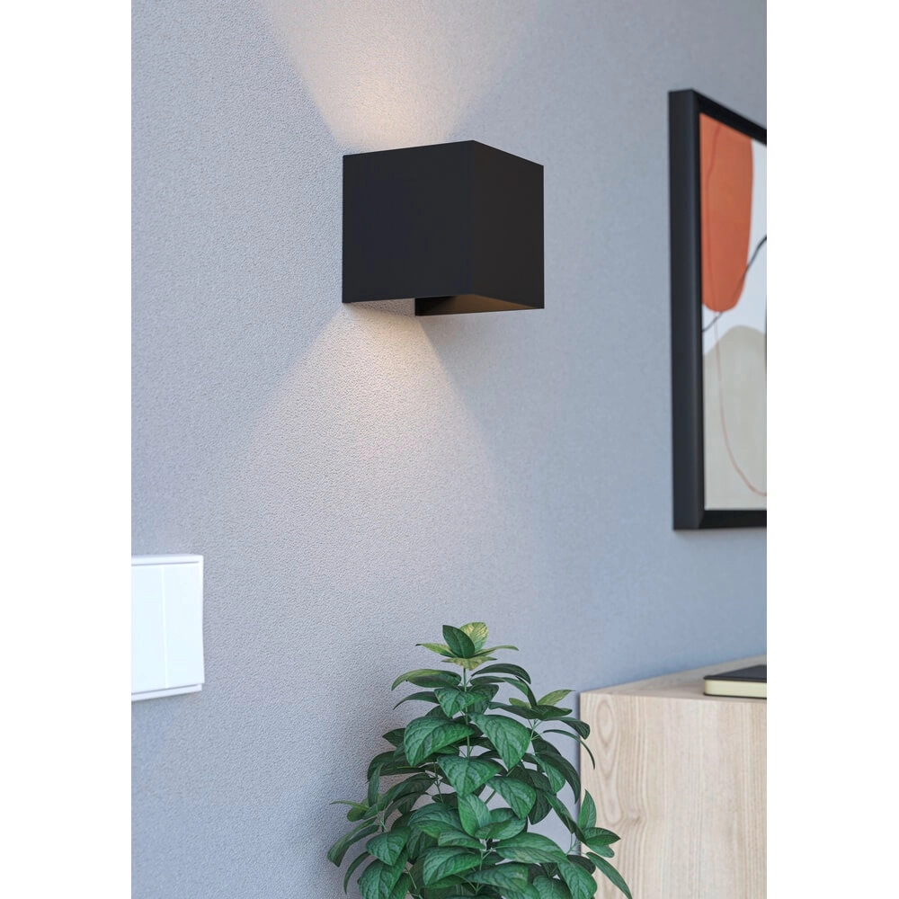 Oplaadbare wandspot Rincine zwart Eglo 9002759741150