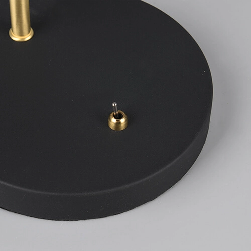 Strakke bureaulamp Traveller zwart Trio 4017807613711