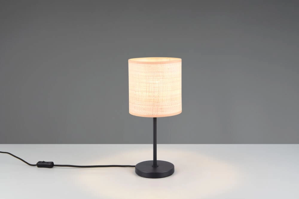 Leuke crème tafellamp Aimee Ø 17cm Trio 4017807637311