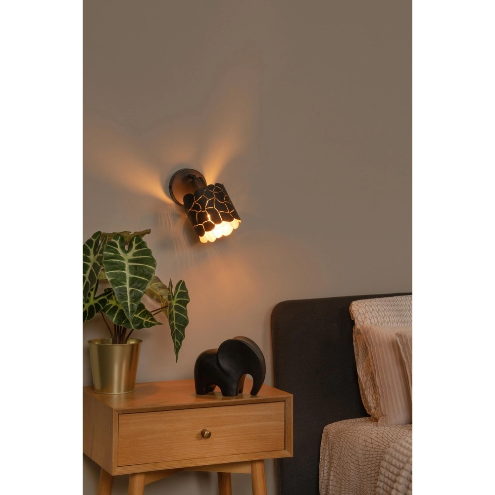 Wandlamp Almelo zwart met gouden binnenkant Lucide 5411212211866