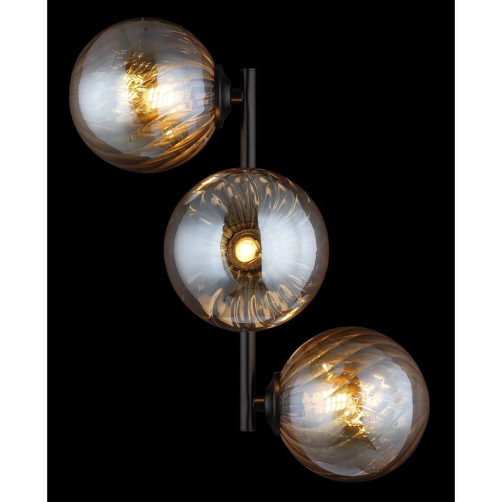 Zwarte wandlamp Conor met amber glas Globo 9007371515189
