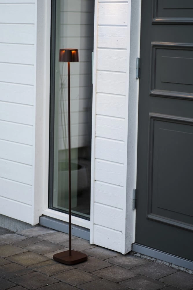 Roestbruine vloerlamp Nice voor buiten KonstSmide 7318307831979