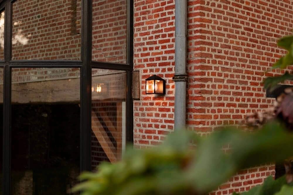 Leuke wandlamp Spire zwart Lutec 6939412015682