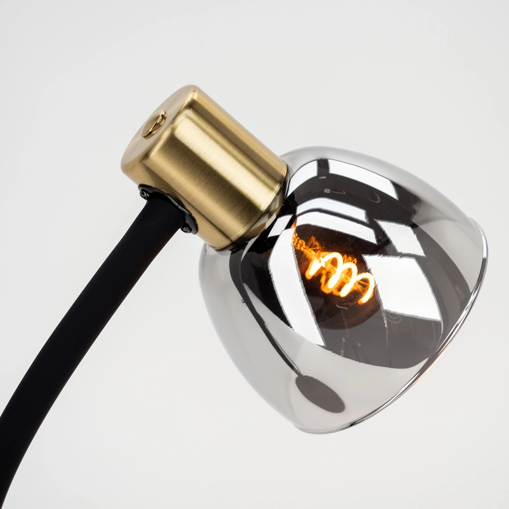 Strakke bureaulamp Macere goud met smoke glas Eglo 9008606304332