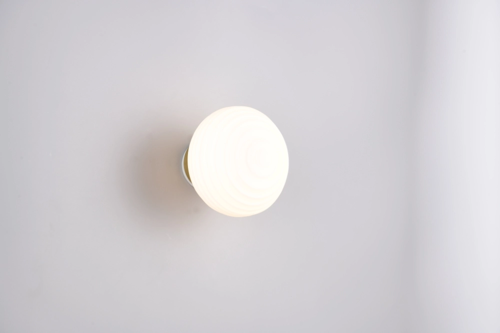 Wandlamp Earl wit glas oplaadbaar