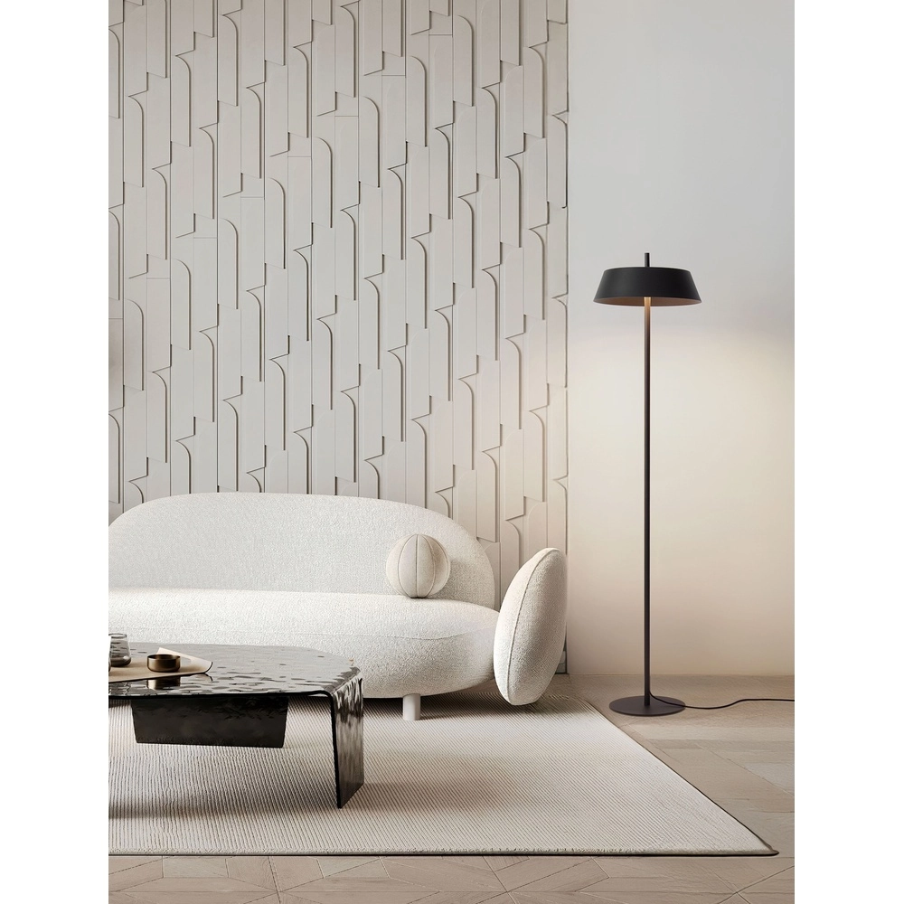 Strakke vloerlamp Velio zwart design