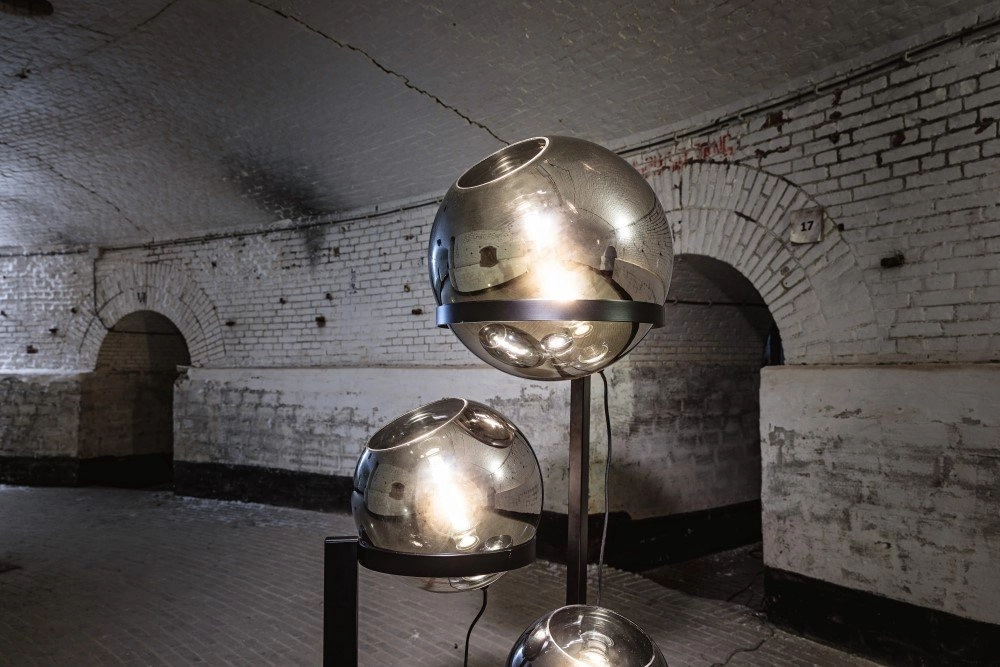 Glazen vloerlamp Orb 3-lichts zwart met spiegelglas ETH 8719075189283