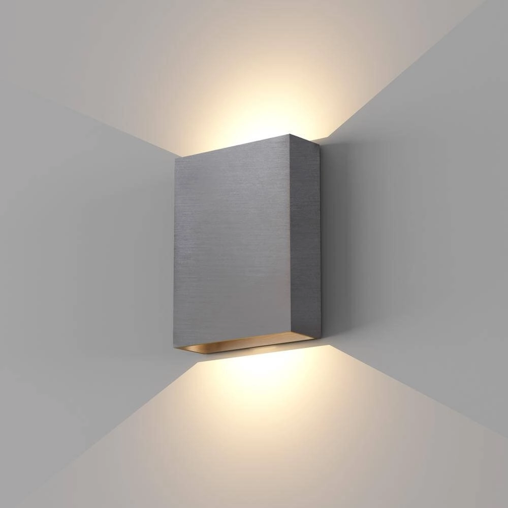 Strakke wandlamp Memphis gun metal
