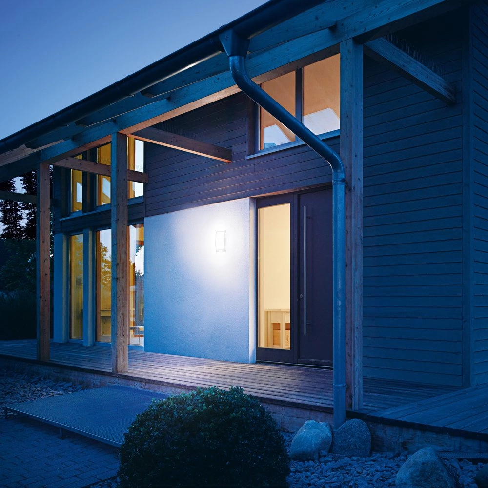 Design muurlamp L22 met bewegingssensor Steinel 4007841009816