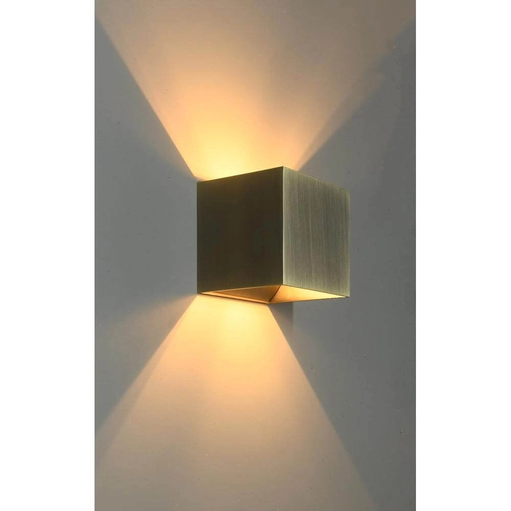 Vierkante wandlamp Gymm antiek brons Artdelight 8720701102958