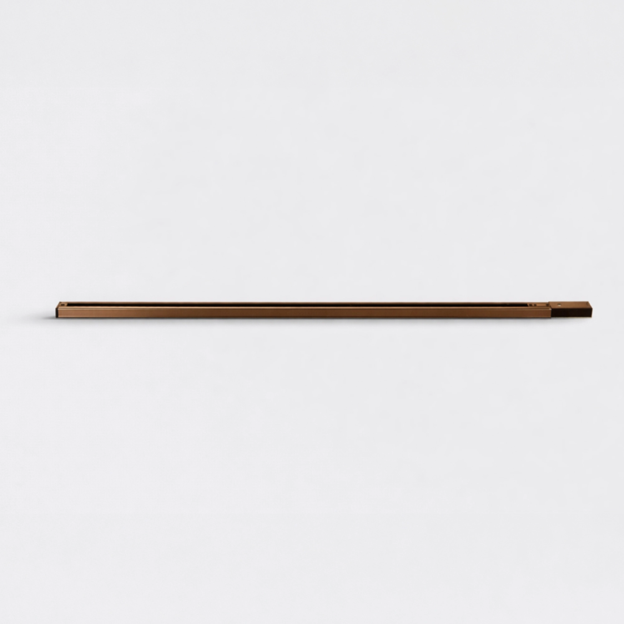 2 meter rail met voeding TraQ brons