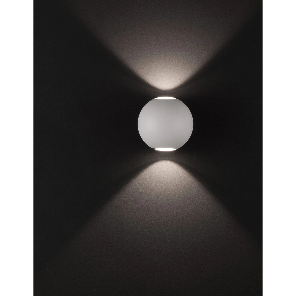 Unieke wandlamp Como 2-lichts wit Unieke wandlamp Como 2-lichts wit