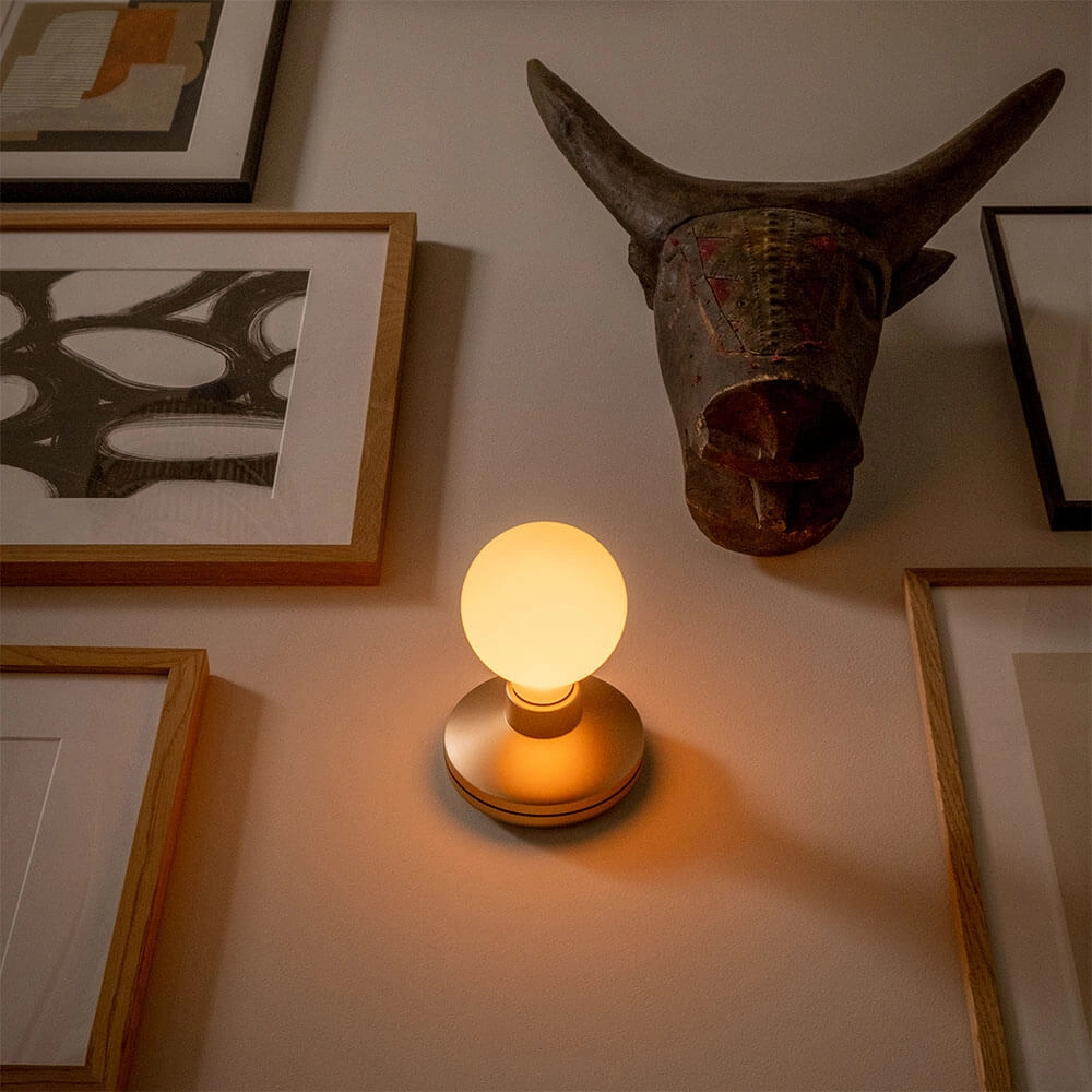 Oplaadbare wandlamp Bee Gold Frosted Humble 7446023299282