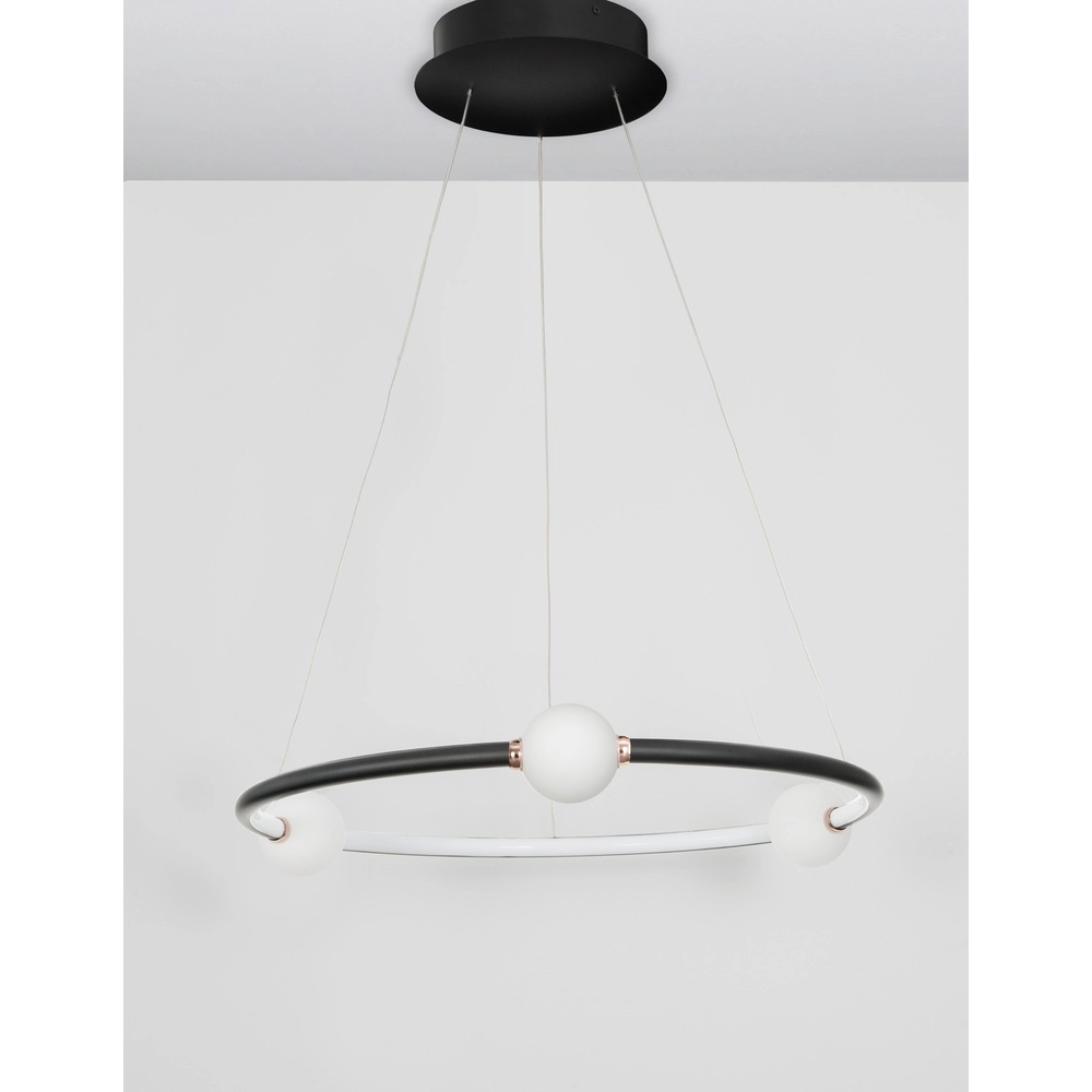 Hanglamp Celia zwart met wit rond horizontaal Lyora 5212017429339