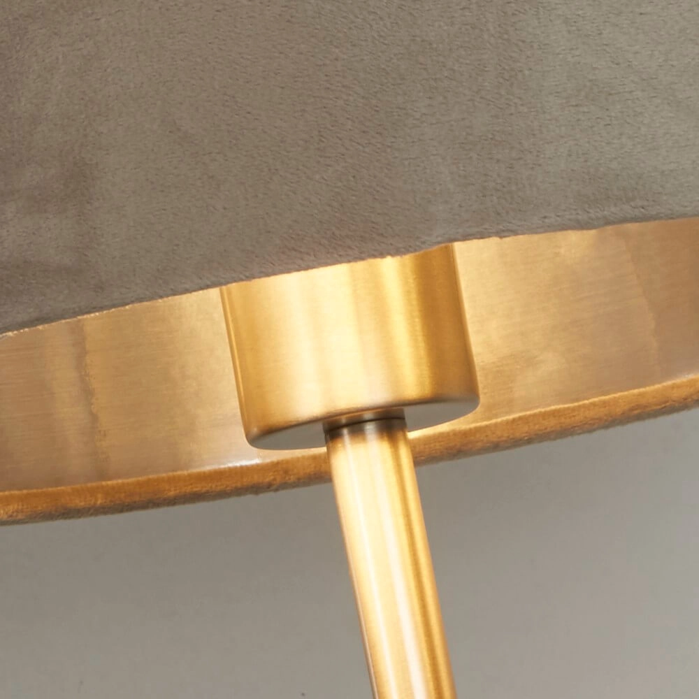 Leuke tafellamp Finn goud met creme Searchlight 5053423257235