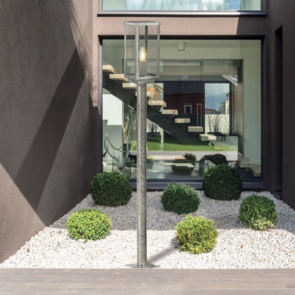 Antiek zilveren terraslamp Box II 90cm Searchlight 5053423232058