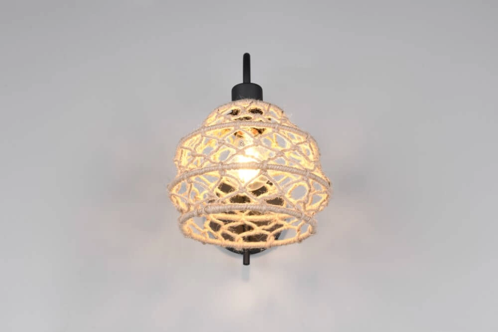 Rotan wandlamp Hive met zwart Trio 4017807637212