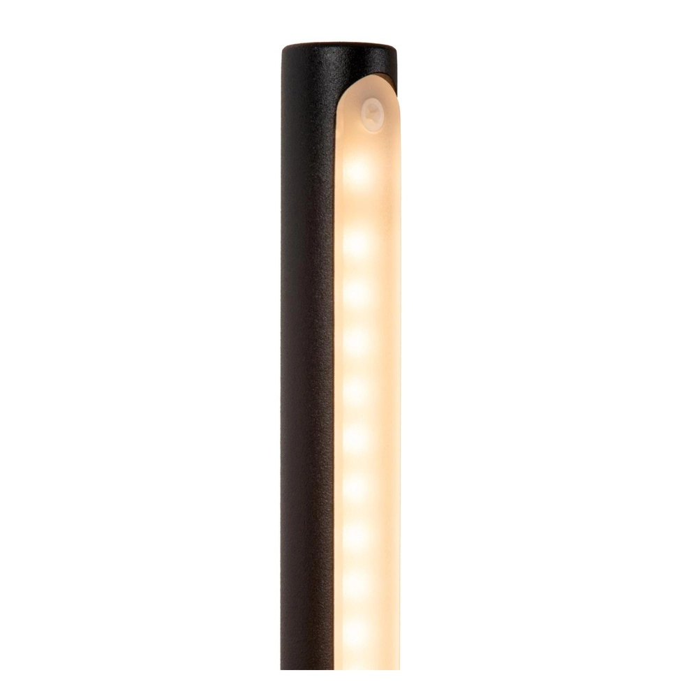 Design wandlamp Finan met USB oplaadpunt zwart Lucide 5411212680013