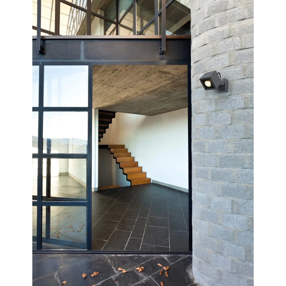 Vierkante spot Focus richtbaar Lyora 5212017409140