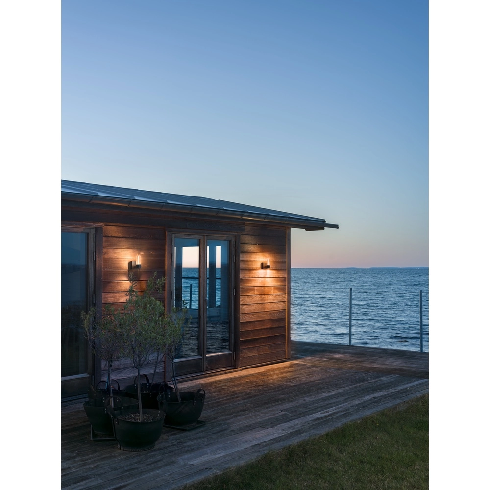 Strakke wandlamp Edison zwart met uniek effect 17cm KonstSmide 7318300030430