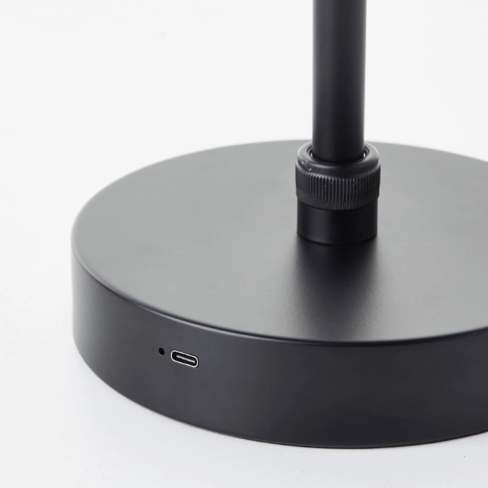 Oplaadbare tafellamp Pesso zwart Brilliant 4004353447013