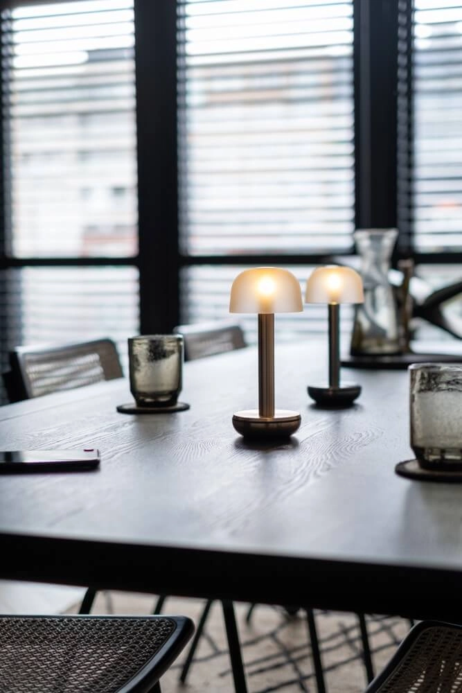 Two Gold Glass Frosted Humble 7446023298216