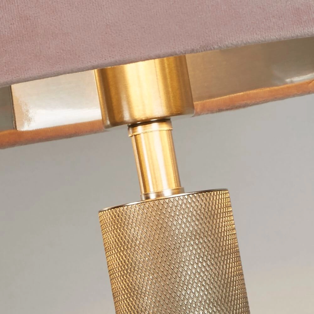 Gouden tafellamp London met roze kap Searchlight 5053423248431