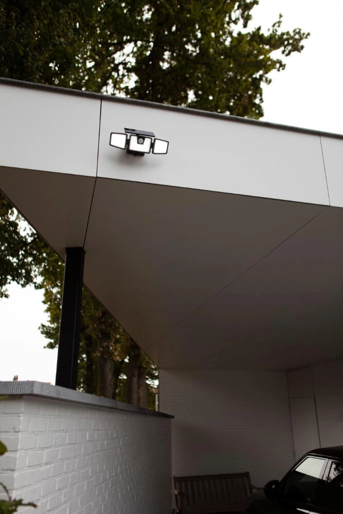 Solar wandlamp Briti 3 zwart Lutec 6939412015774