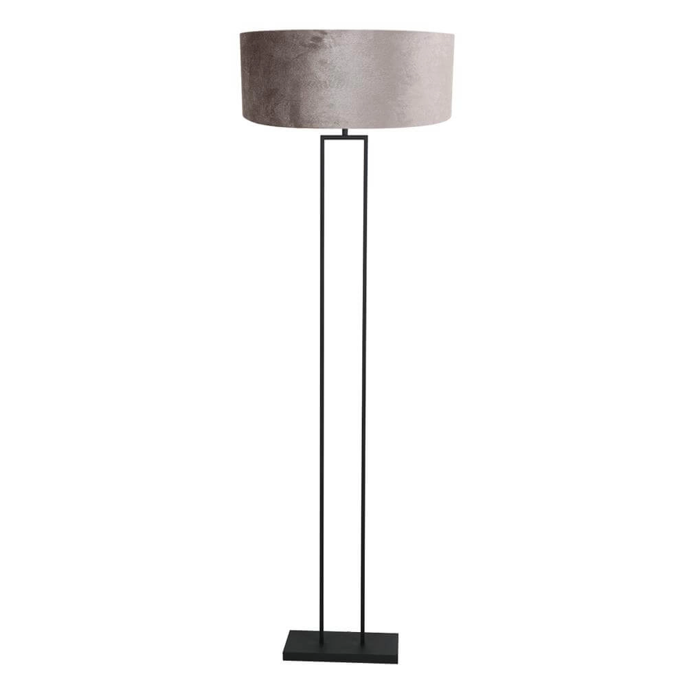 Vloerlamp 160cm Stang zwart met zilvere kap Vloerlamp 160cm Stang zwart met zilvere kap