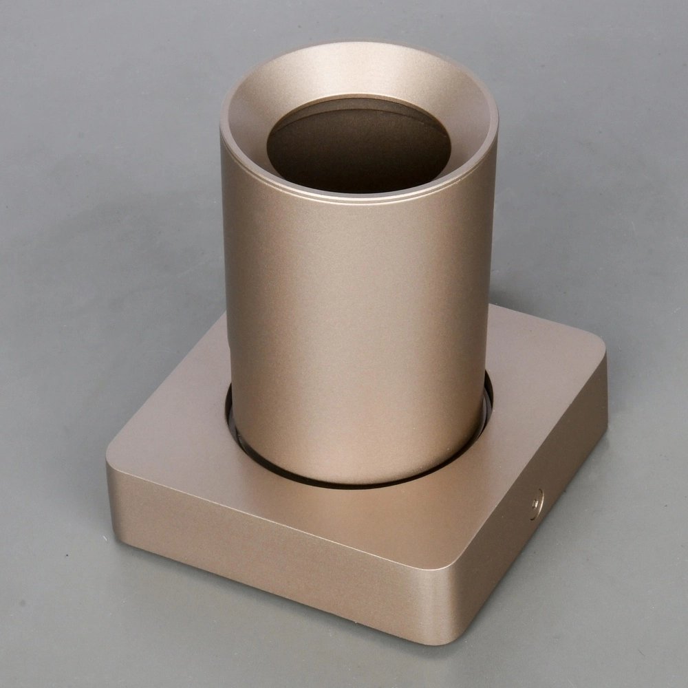 Opbouwspot Megano champagne Artdelight 8720701103467