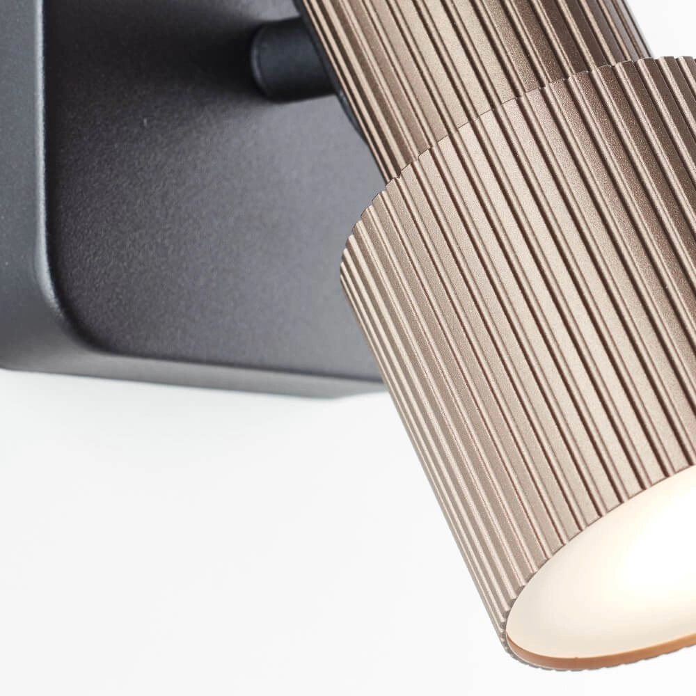 Opbouwspot Cadiz zwart met brons Brilliant 4004353441264