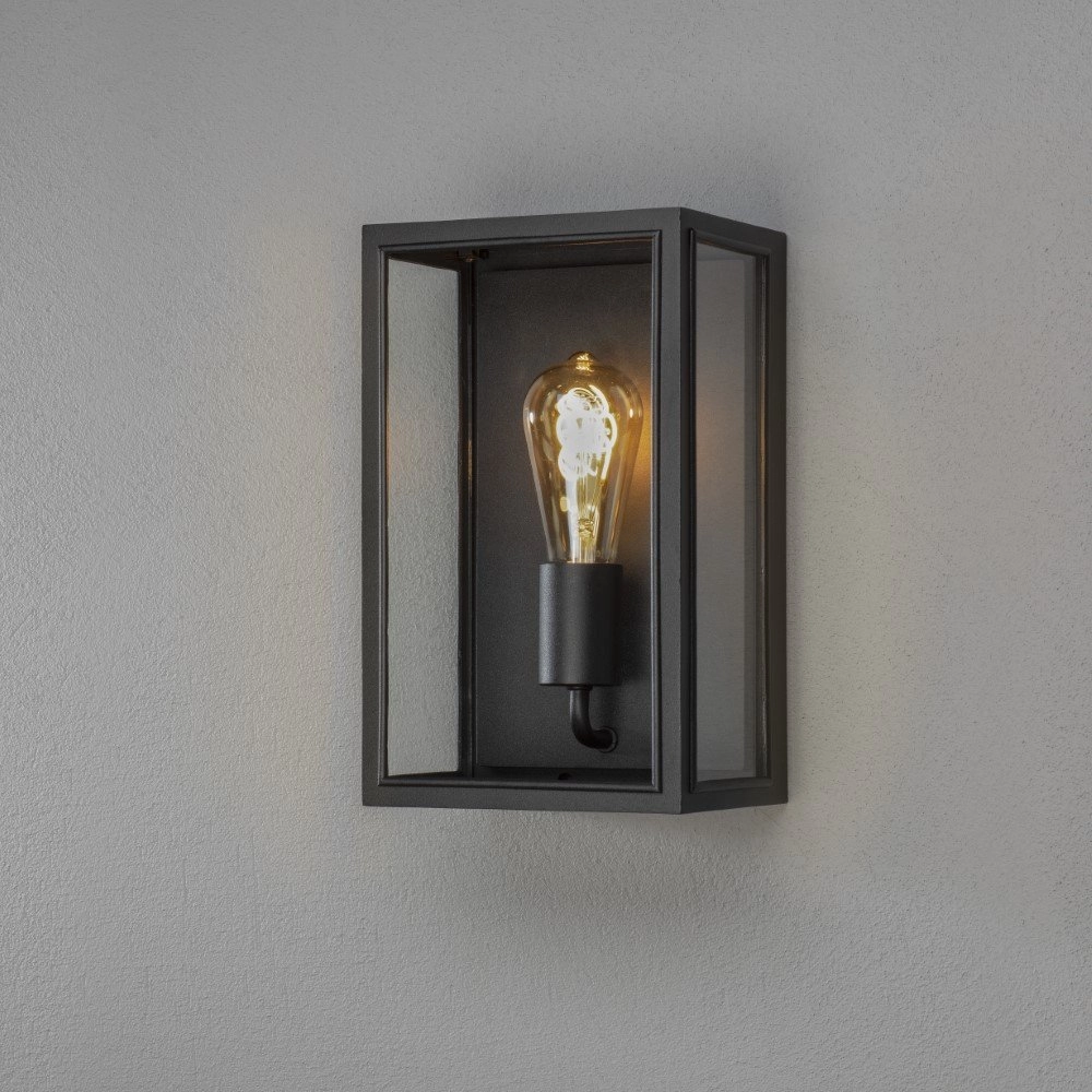 Zwarte buitenlamp Carpi KonstSmide 7318307347753