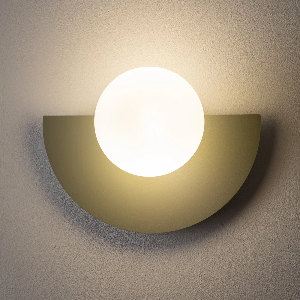 Wandlamp half Saturn saliegroen Lyora 5903139125970