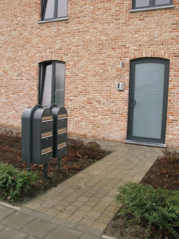 Brievenbus Trio 7016 i Donkergrijs Bobi 6417237015143