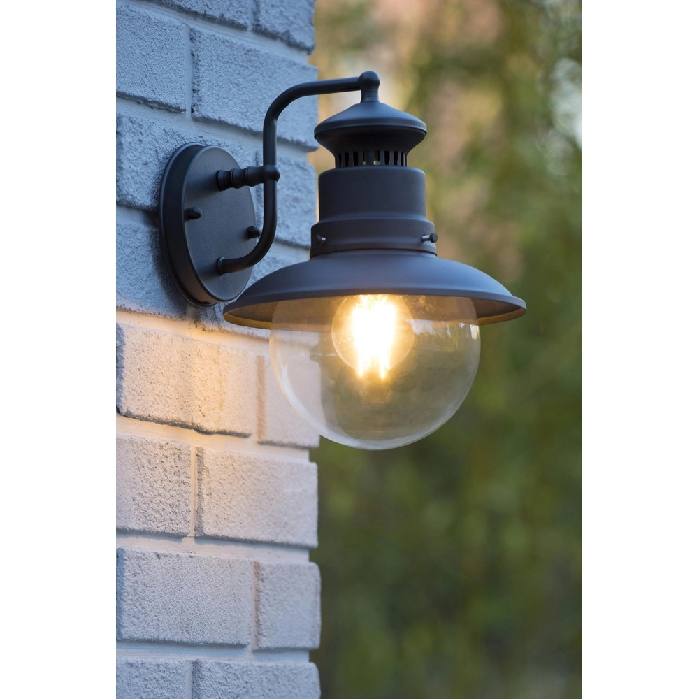 Klassieke wandlamp Figo zwart Lucide 5411212114389