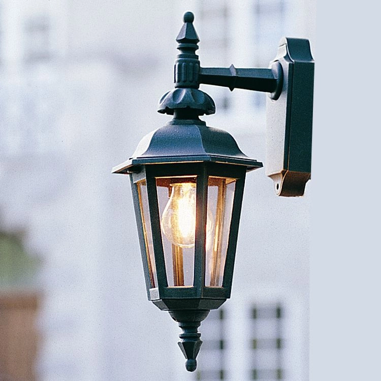 Klassieke muurlamp Pallas Down zwart KonstSmide 7318305197503