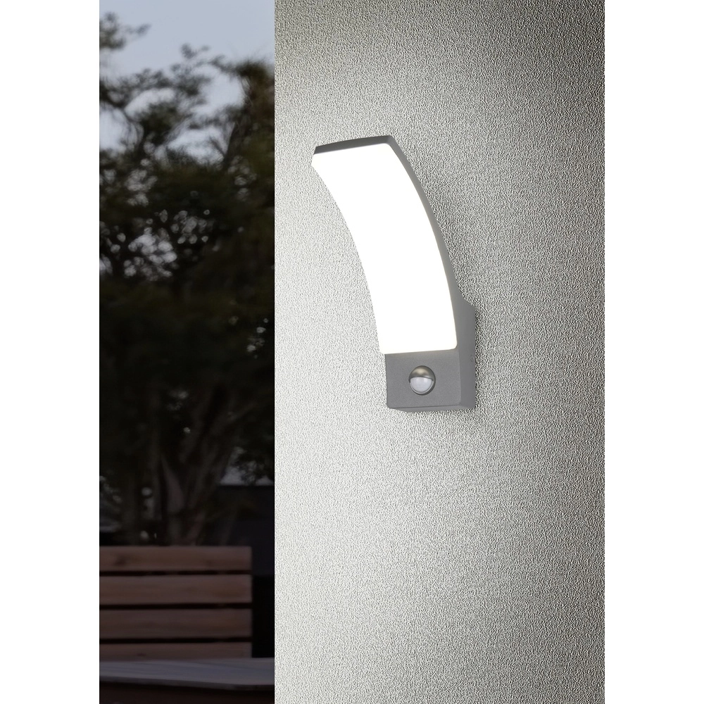 Design wandlamp Beja antraciet met sensor Trio 4017807648393