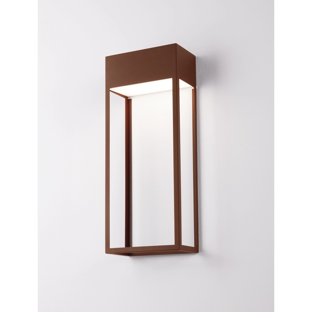 Strakke wandlamp Moby roestbruin Lyora 5212017464965