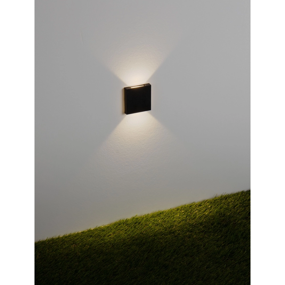 Vierkante inbouwlamp Iko zwart dubbel