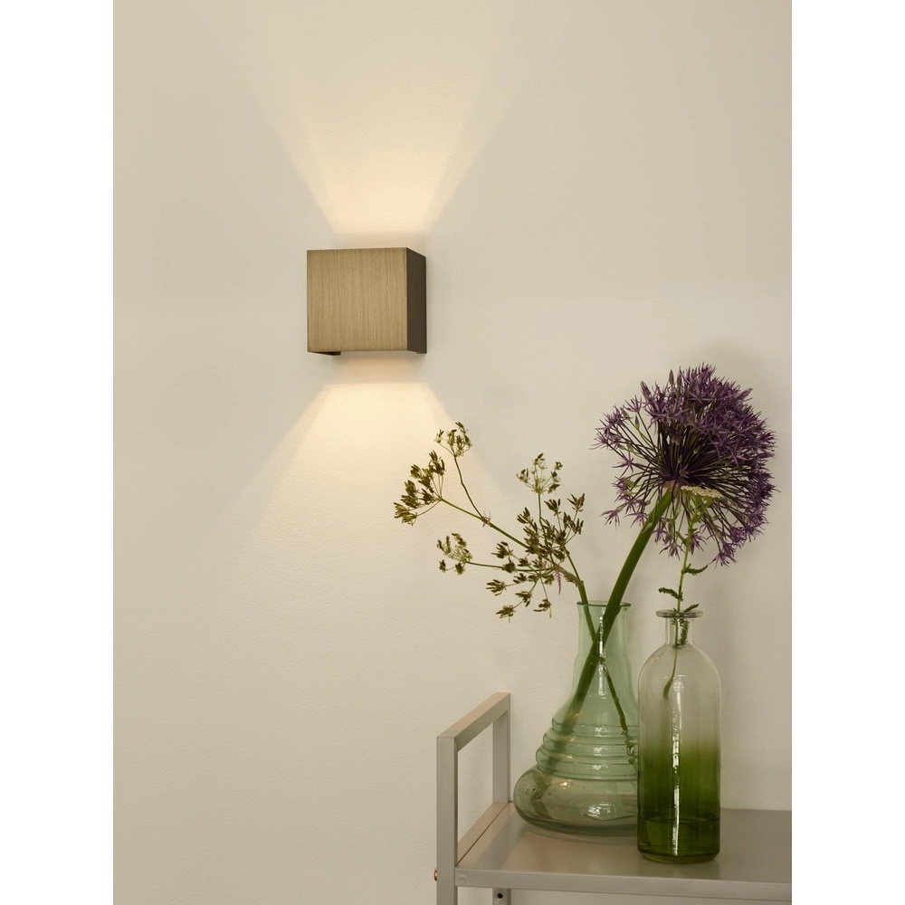 Vierkante wandspot Xio 2700K roestbruin Lucide 5411212092458