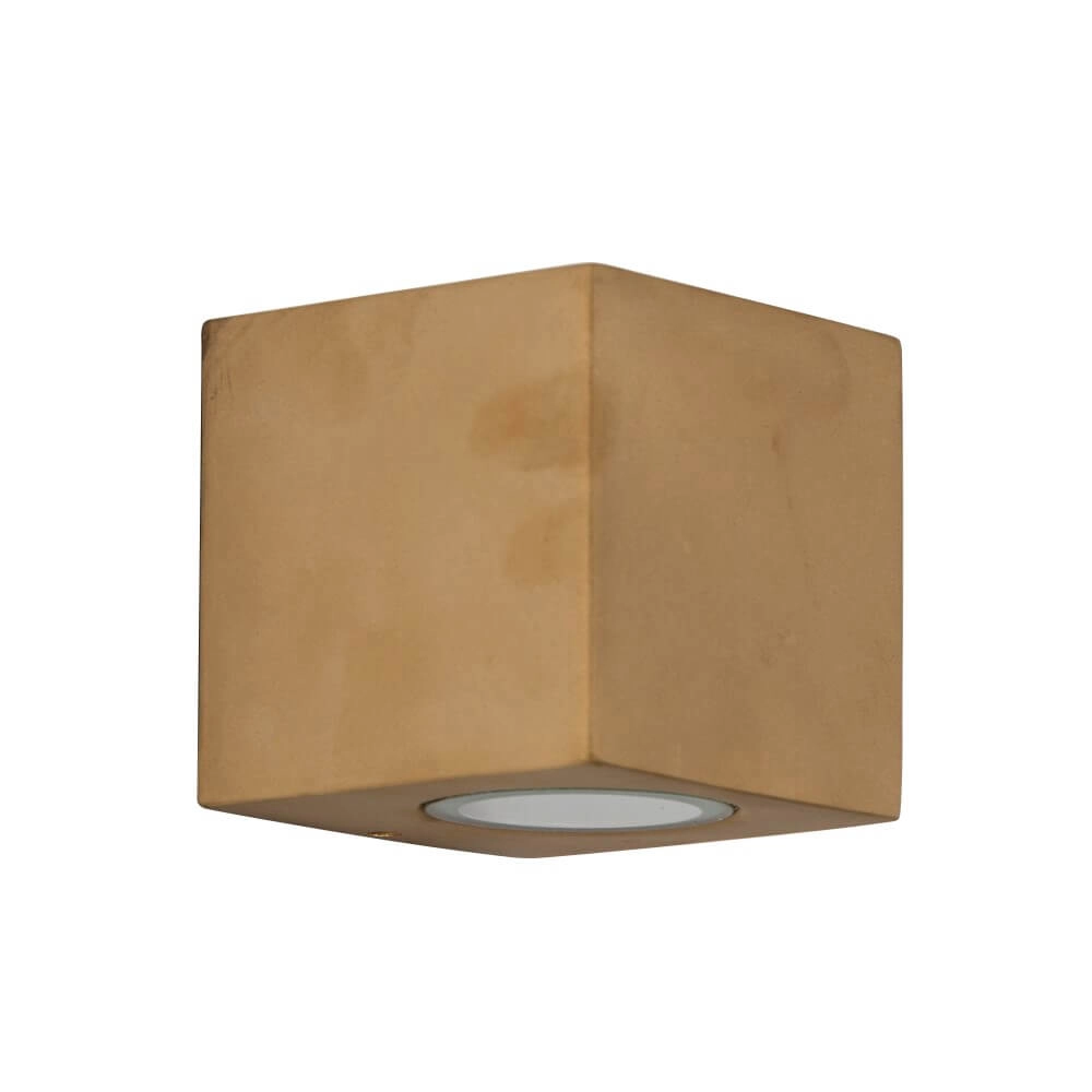 Wandspot Levi messing down