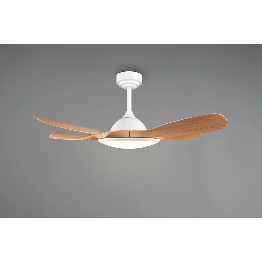 Witte ventilator Flen met houten bladen Ø 108cm Trio 4017807689297