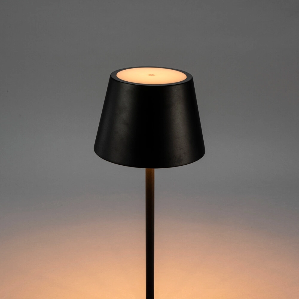 Oplaadbare vloerlamp Pomezia Medium zwart KonstSmide 7318307841756